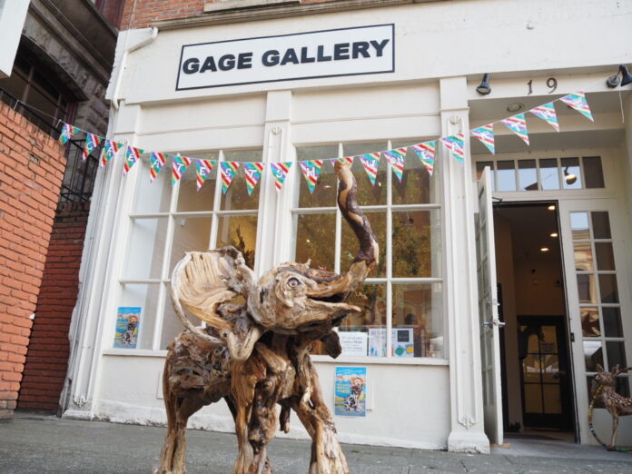Elephant driftwood sculpture outside of Gage Gallery in Bastion Square