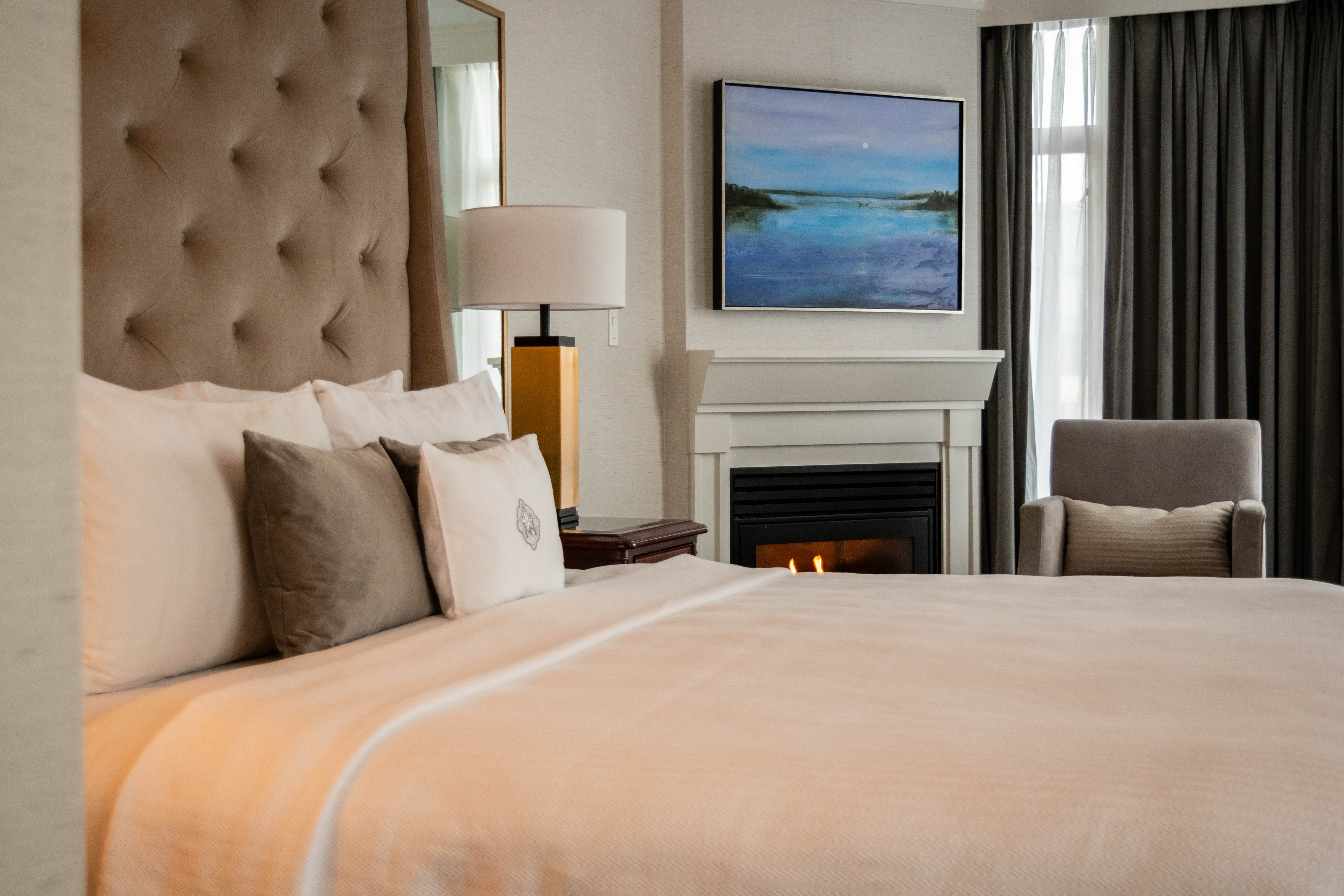 Diamond City Room at Magnolia Hotel & Spa featuring original artwork by Victoria artist Donna Anderson